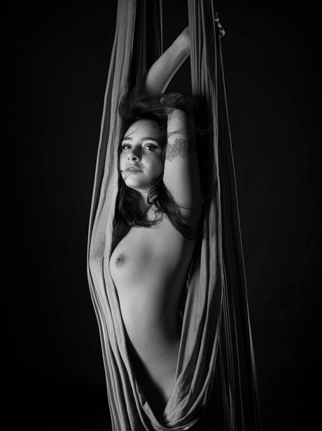 Aliceinchains777 porn model picture