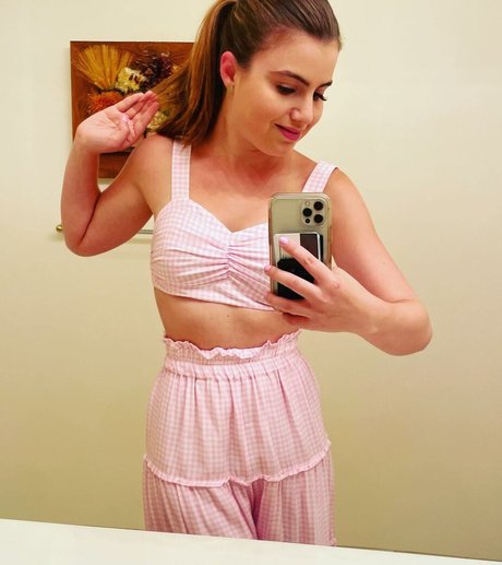 Sami Gayle hot model img