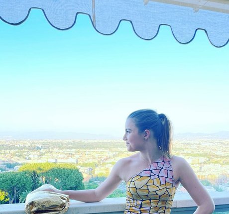 Sami Gayle model free pics