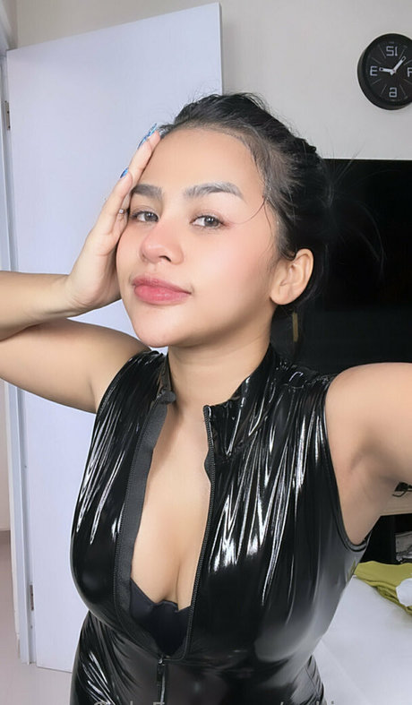 callia pvc model naked gallery