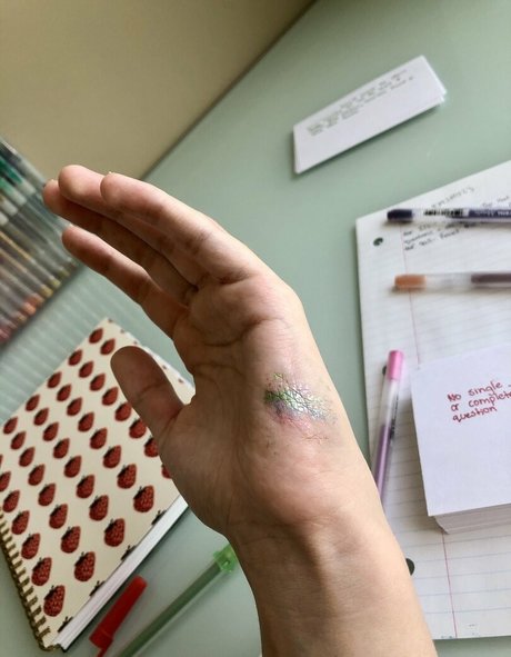 sandpaperscissors model sexy picture