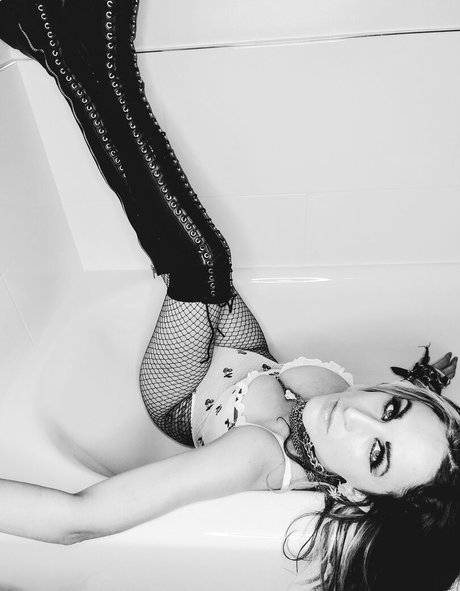 lesbian anal strapon onlyfans free nude photos