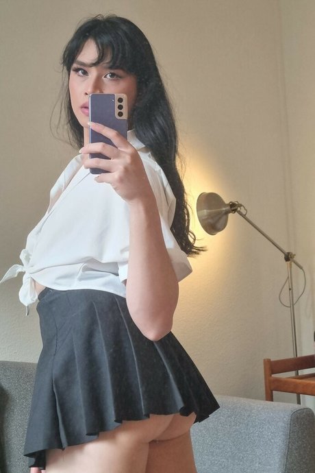 V humantrickerycleric pornstar nice img