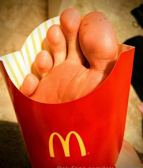 lelannifeets free star photo