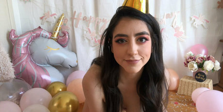 bella babe95free pornstar nude pictures