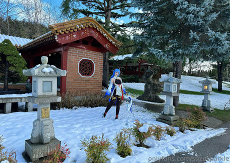 Suzusparkle star porn galleries