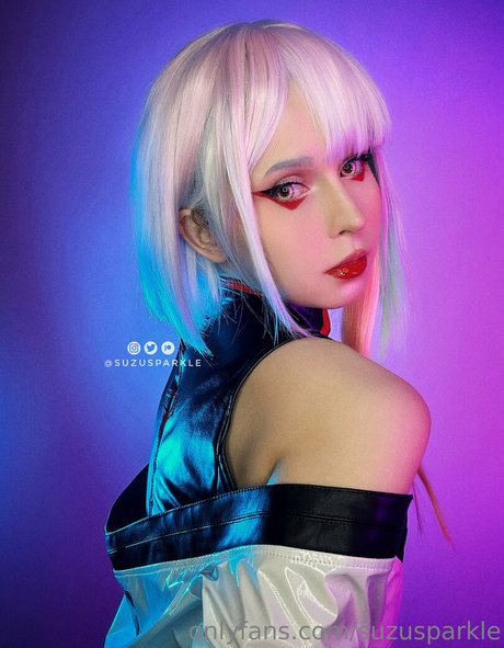 Suzusparkle model beautiful pic