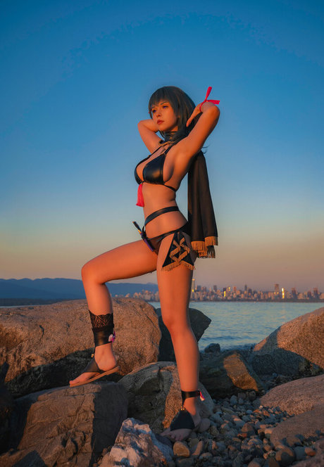 Suzusparkle naked model images