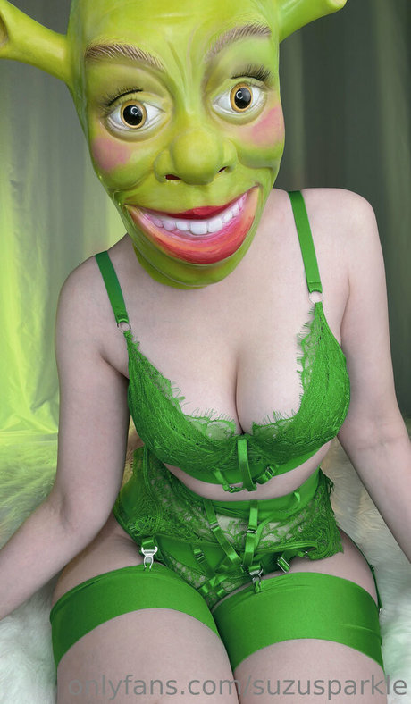 Suzusparkle sex star photo