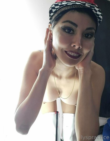 asian yoga onlyfans beautiful pictures