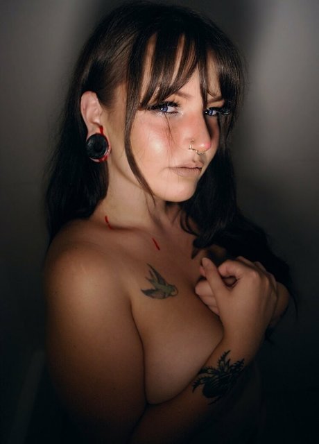 underground onlyfans pornographic pictures