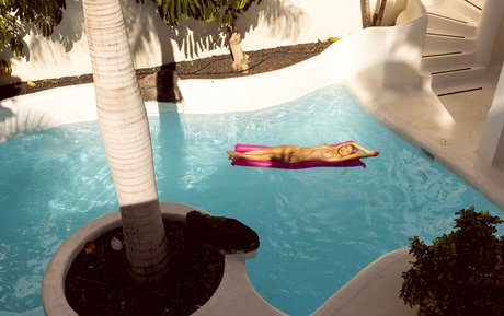 Beatrice Wolf star nice image