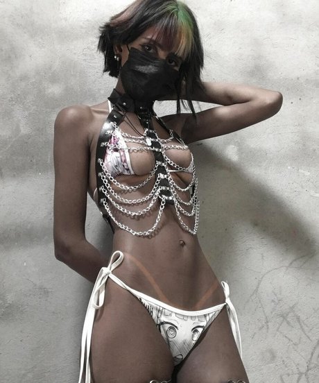 Flavia Llins star nude galleries