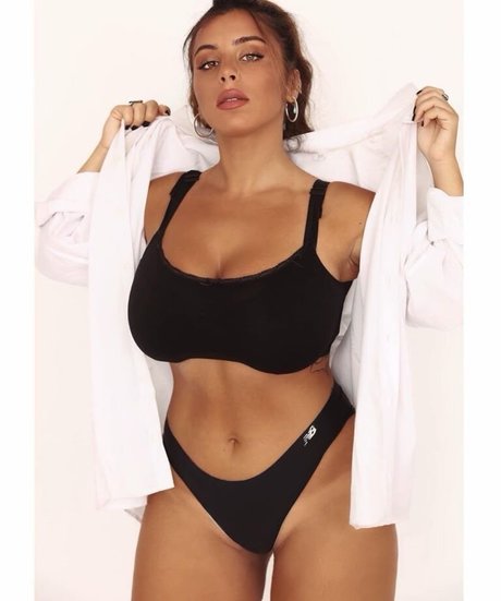 Tami Bar star xxx pics