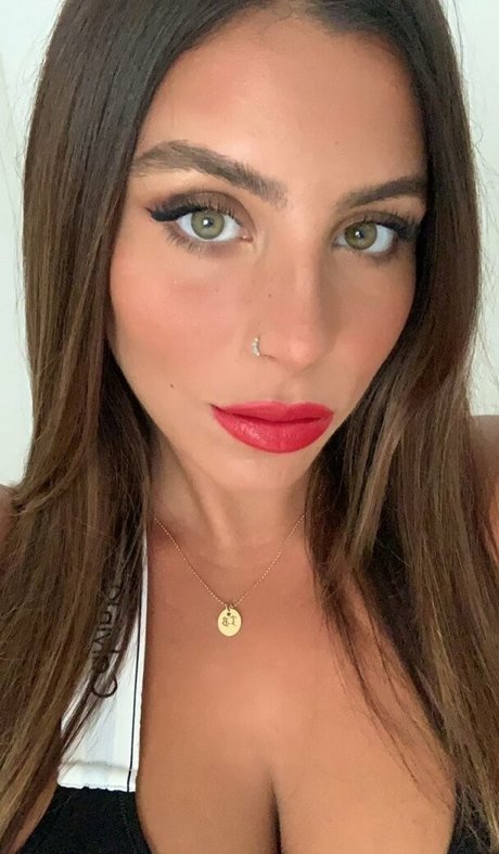 Tami Bar free pornstar pictures