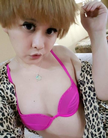 itsbellaadrianna model sex pics