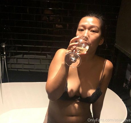 asianeva star pretty images