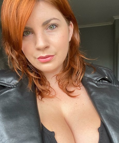 Billie Porter sexy model pictures