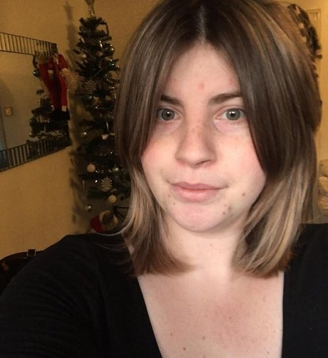 babe brunette onlyfans art nude img