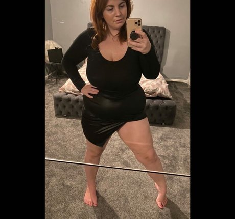 Billie Porter model art galleries