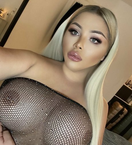 siliconebarbie model beautiful picture