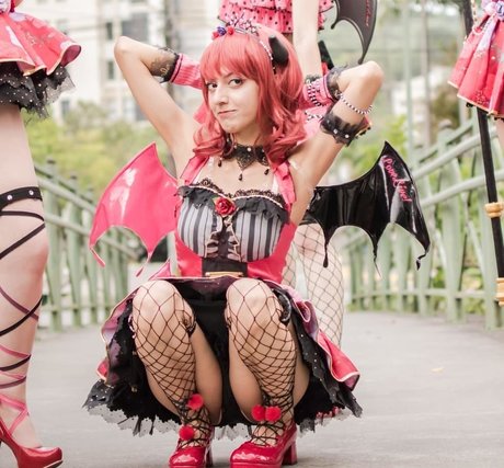 Ririko Koro pretty actress pics