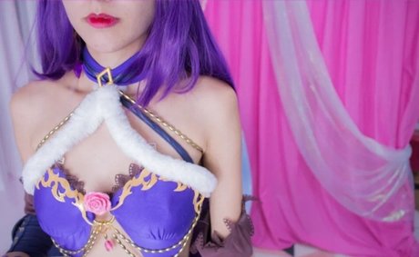 Ririko Koro star erotic gallery