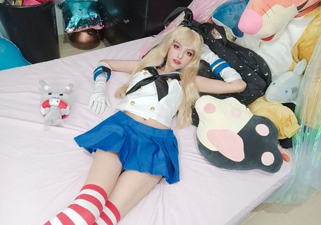 Ririko Koro beautiful model image