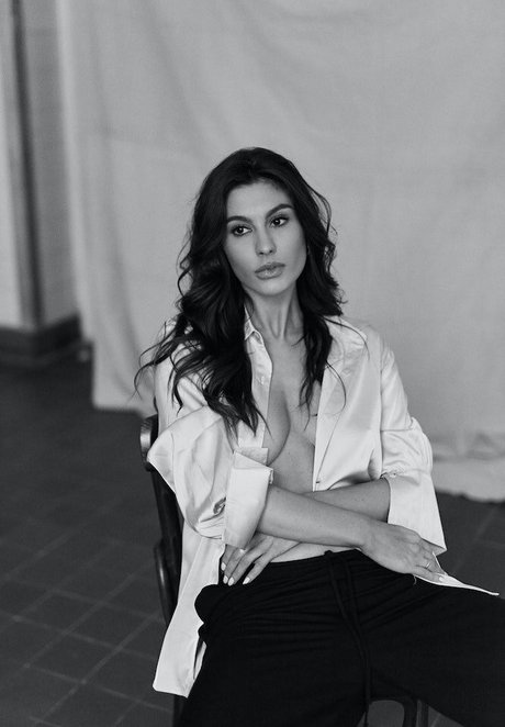 Bethanylydiaa erotic actress galleries