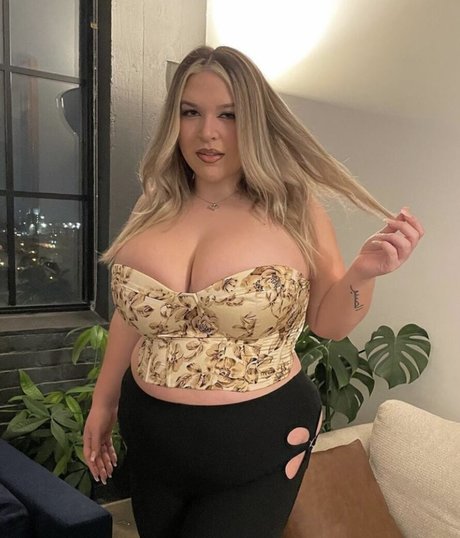 Sierra K star sex pic