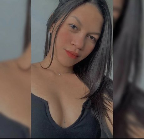 Lahthay hd pornstar pics