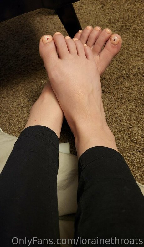 lorainethroats star hot pic