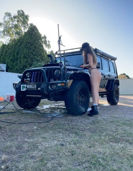 Caitlin Foxy free model pictures