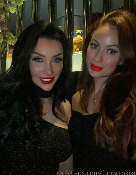 Funwithkiki model sexy pics