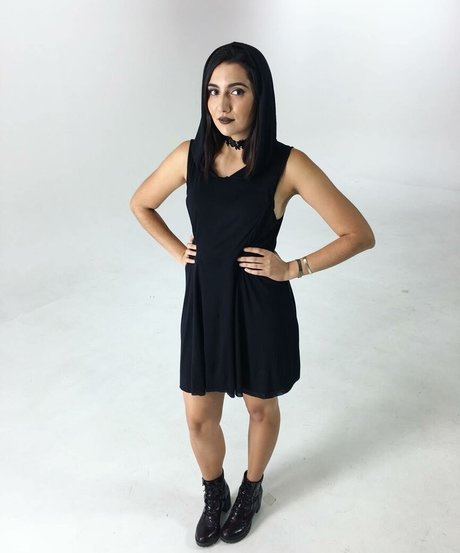 Safiya Nygaard naked pornstar pics