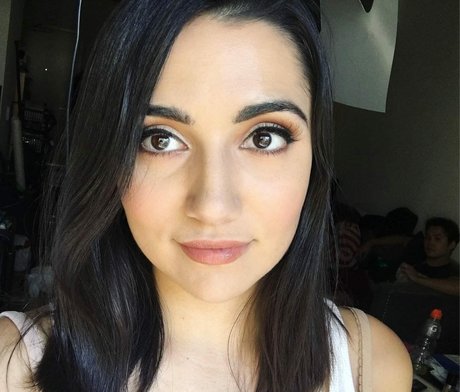 Safiya Nygaard best model img