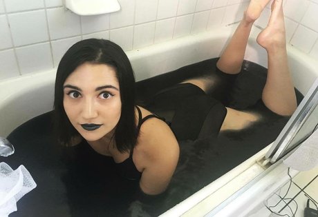 bisexual couple onlyfans free naked photo