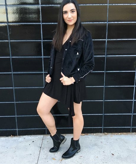 Safiya Nygaard nice model galleries