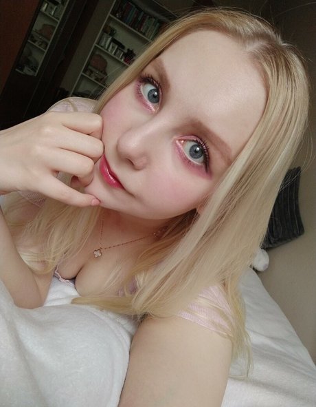 aestheticusernameuwu hd model img