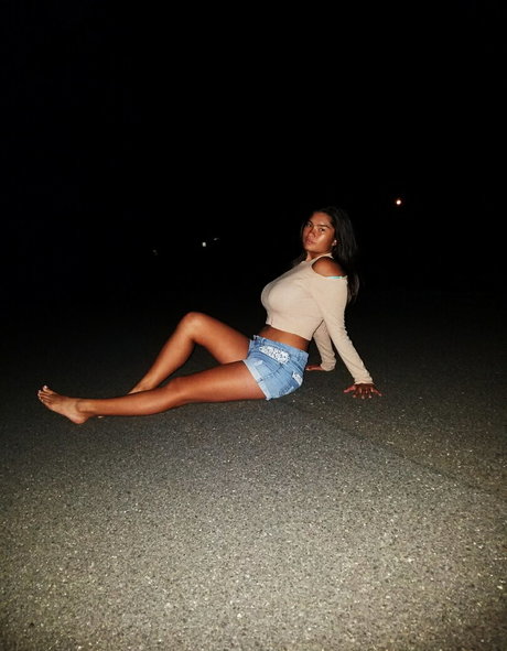 Amanda F star sexy galleries