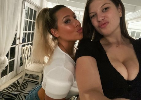 Alana Z hot pornstar pic