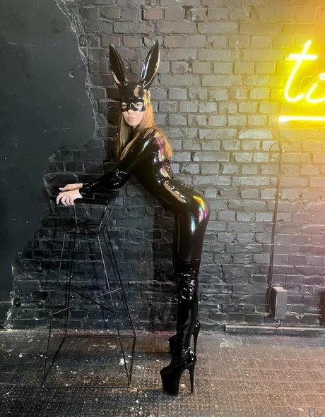 irinka fly model erotic picture