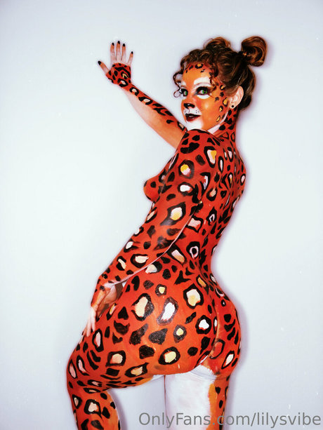 lilysvibe naked actress archive