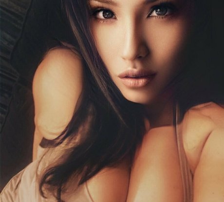 famous nude onlyfans pornographic gallery