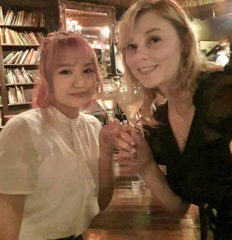 Sydney Poniewaz exclusive star pictures