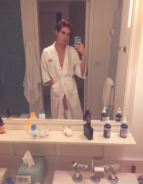 hunnydewboy hot star pics