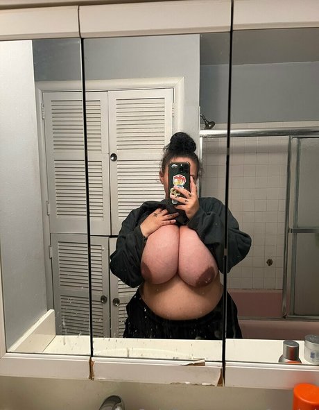 urfavvbri perfect model picture