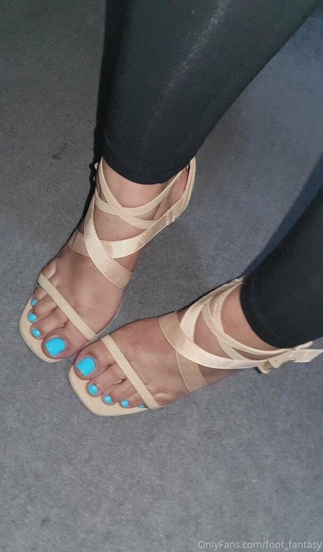 foot fantasy naked model pictures