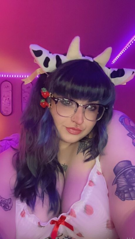 cowlil model best photo