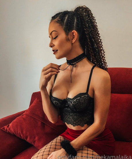 bekansfw model beautiful img